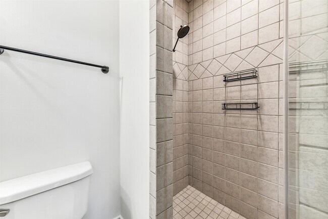 Foto del edificio - 1529 Rosewood St