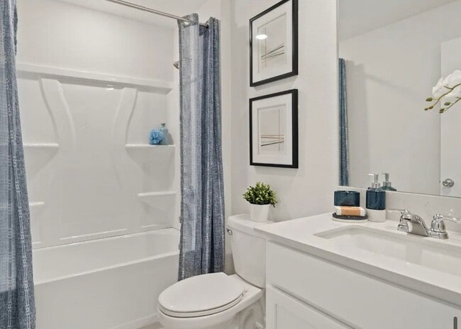 Building Photo - 2382 McKinley Dr