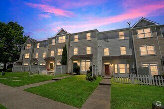 Building Photo - 5110 Neuse Commons Ln
