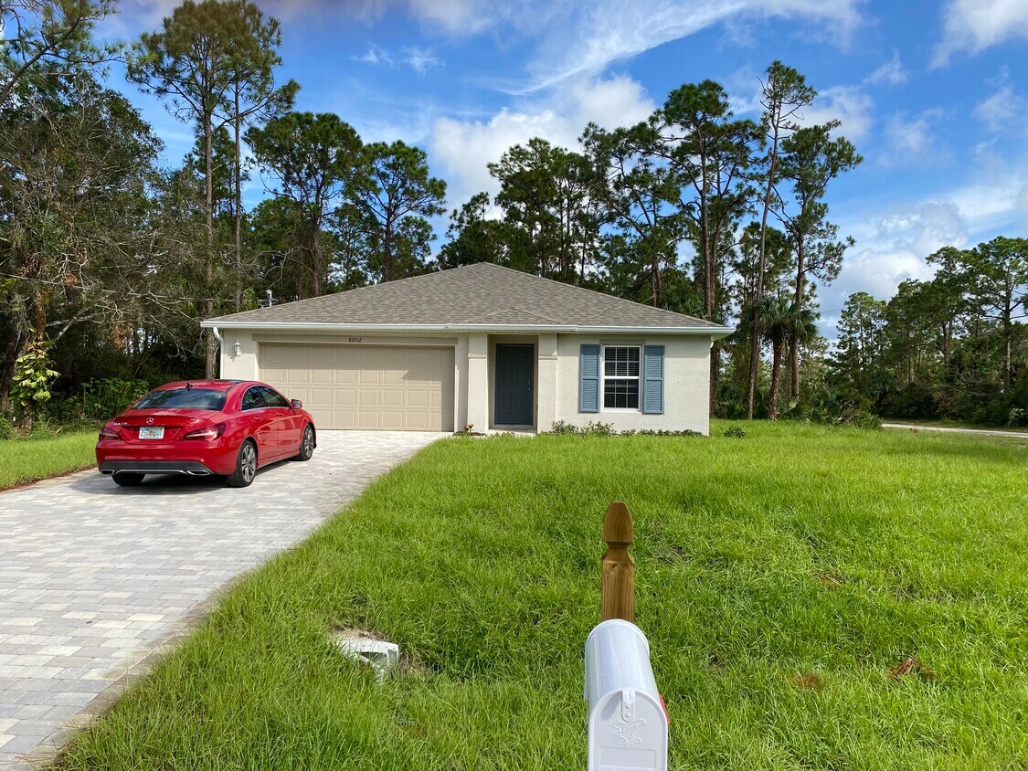 8002 Vega Ct, LaBelle, FL 33935 - House Rental in LaBelle, FL ...
