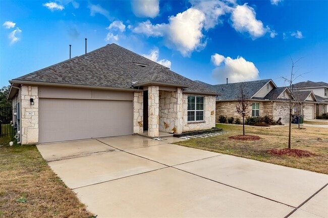 Building Photo - 312 Empress Tree Dr