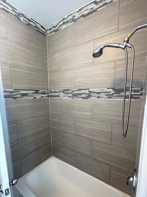 Foto del edificio - 627 E 89th Pl