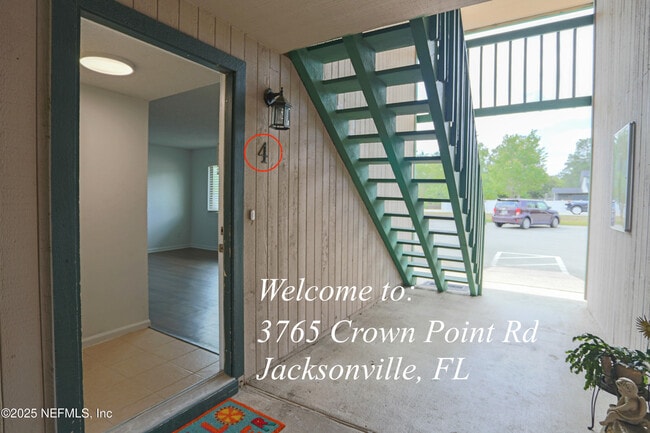 Foto del edificio - 3765 Crown Point Rd