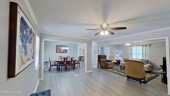 Foto del edificio - 4032 Northwest Rd