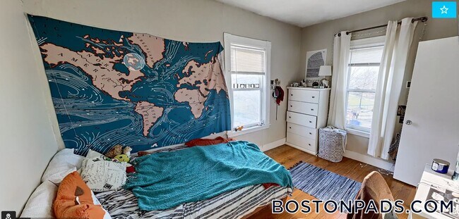 Building Photo - 9 Medford St