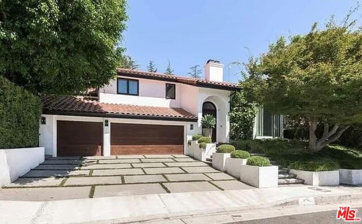 Primary Photo - 9684 Wendover Dr