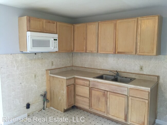 Building Photo - 4 br, 1 bath House - 1166 Camp Jackson Rd.
