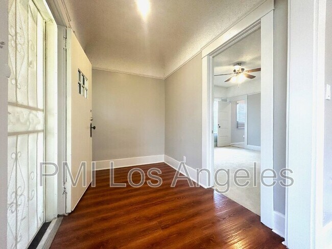 Building Photo - 1338 East 58th Street