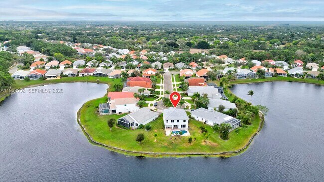 Foto del edificio - 7109 Walden Pond Ct