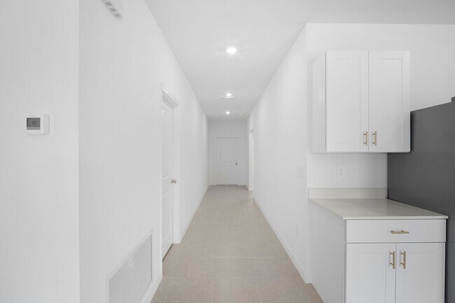 Foto del edificio - Brand New construction 4 bedrooms 2 bathrooms in North Fort Myers