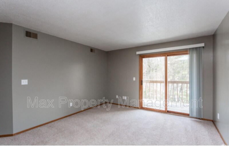Primary Photo - 510 E 17th St S