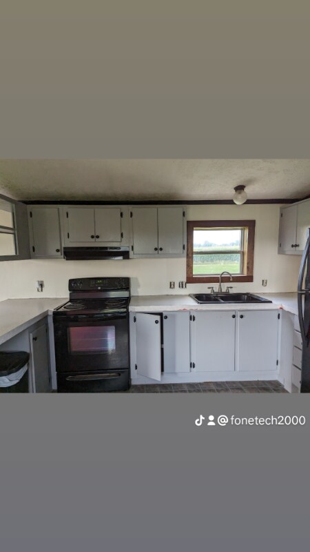 Foto del edificio - 6837 E Jefferson Rd