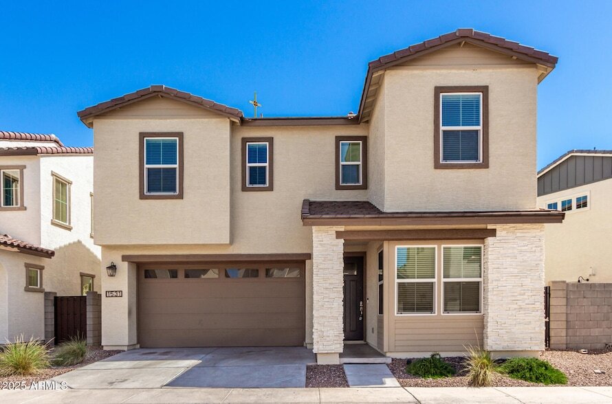 Foto principal - 1531 W Sierra Vista Dr