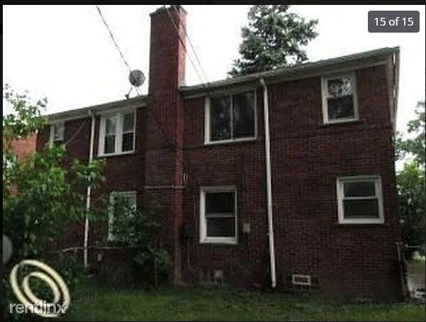 Foto del edificio - 19414 Ryan Rd