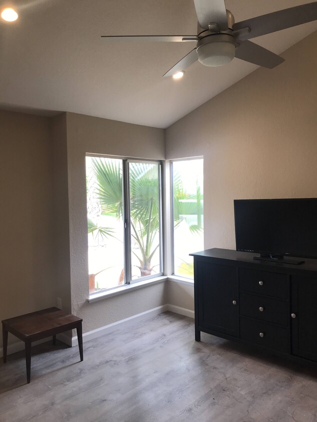 Foto principal - 2839 Bluebell Cir