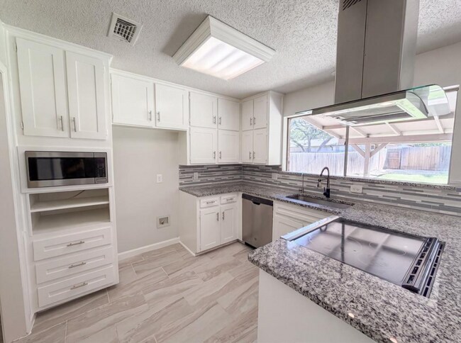 Foto del edificio - 2141 Mountainview Dr