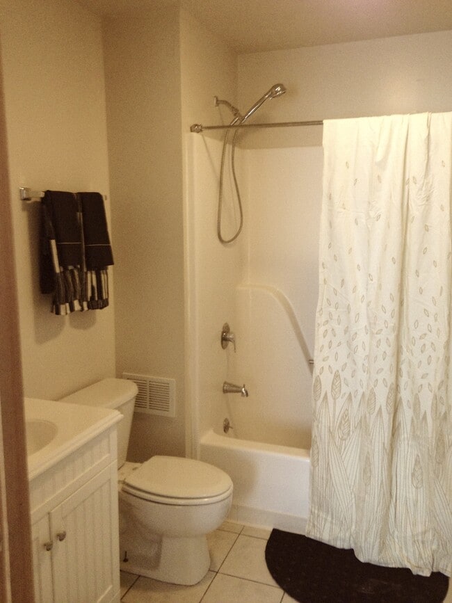 Bathroom - 80 N Court St