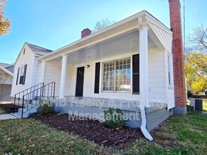 Building Photo - 621 Grace Ave