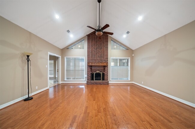 Foto del edificio - 30616 Quinn Rd