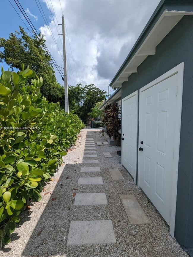 Foto del edificio - 790 NW 60th St