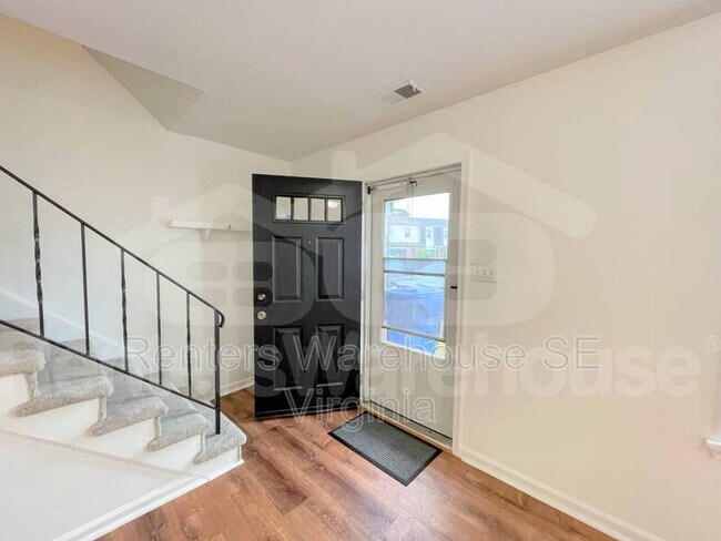 Foto del edificio - 3204 Wimbledon Way