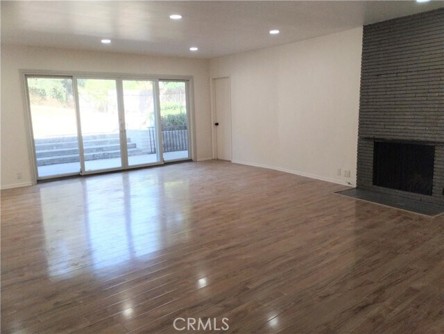 Foto del edificio - 374 Grand