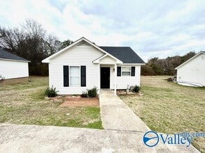 Building Photo - 115 Ryland Ridge Cir