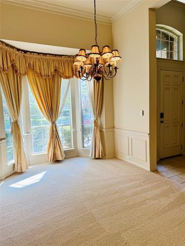 Building Photo - 4000 Kenwood Dr