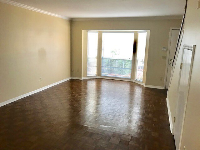 NEW LUXURY VINYL PLANK FLOORING - 603 S Oregon Ave