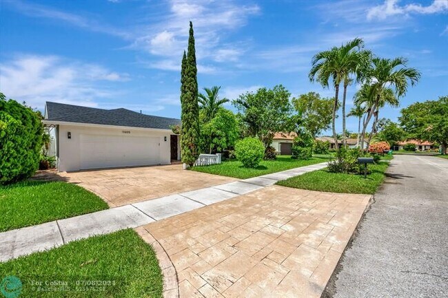 Foto del edificio - 11605 SW 100th Terrace