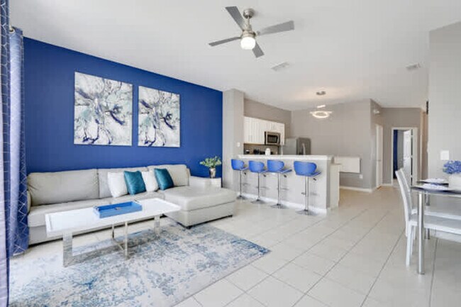 Building Photo - 2530 Maneshaw Ln