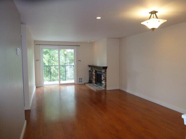 Foto del edificio - 11429 105th Ct NE