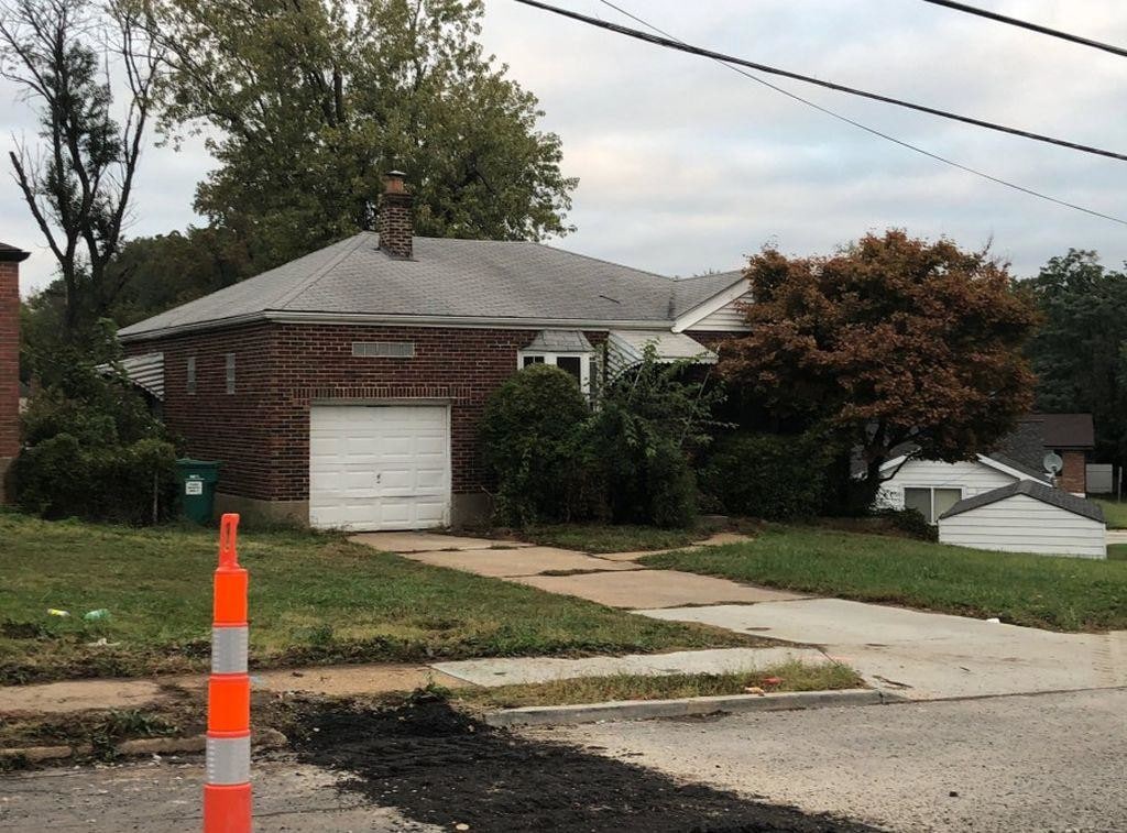 8865 Jennings Station Rd, Jennings, MO 63136 House Rental in Jennings