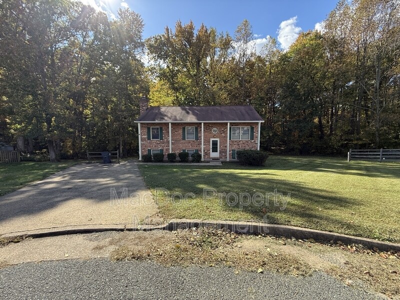 Foto del edificio - 5076 Kildare Ct