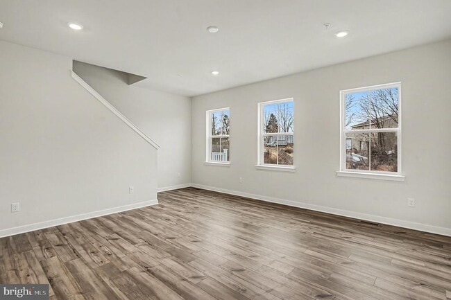 Building Photo - 1277 Fillmore St