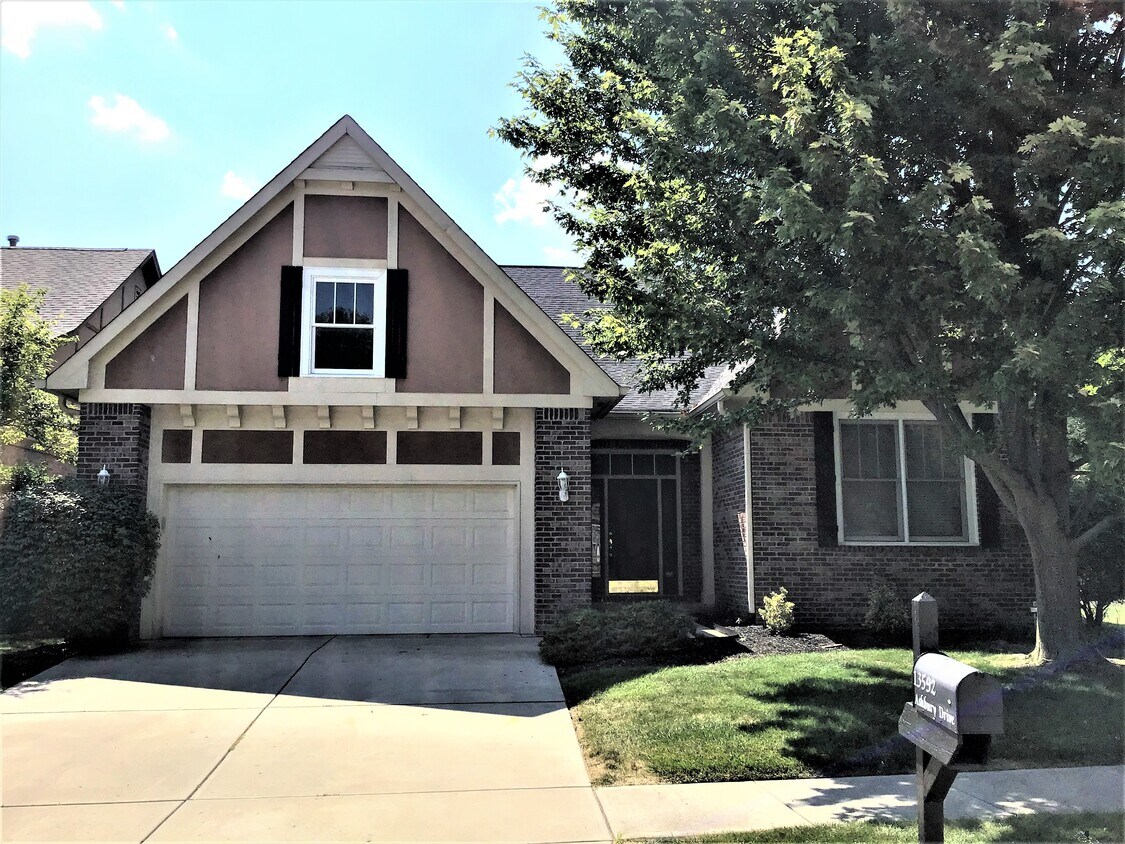 13592 Ashbury Drive House for Rent in Carmel, IN