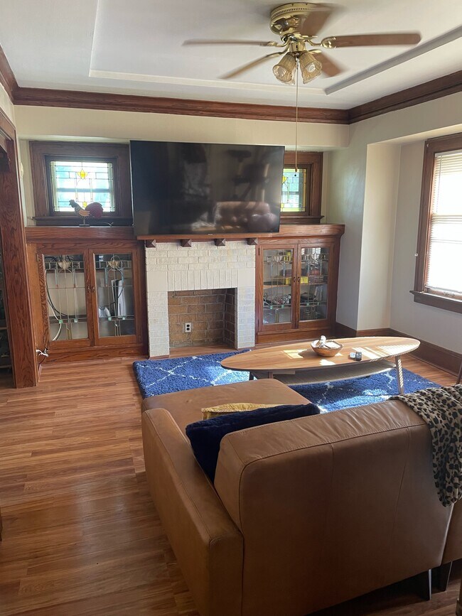 Foto del edificio - 2579 N 52nd St
