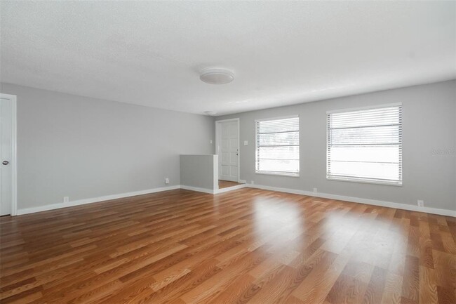 Foto del edificio - 657 59th St S