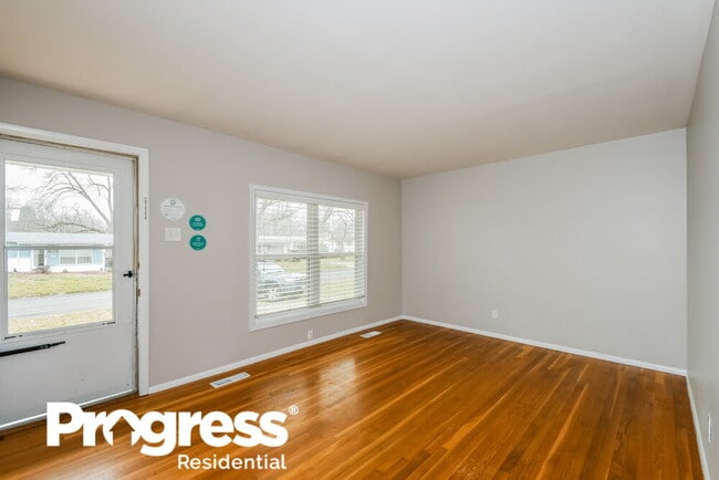 Building Photo - 1505 Aspen Dr