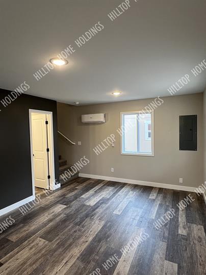 Foto del edificio - 2 Oak Hill Rd