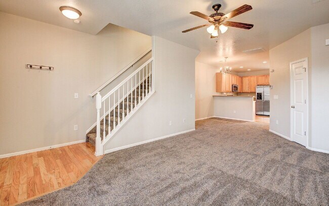 Foto del edificio - 4843 Harrier Ridge Dr