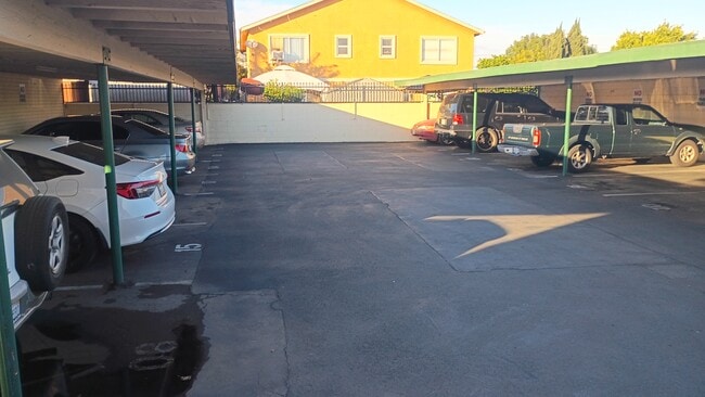 Foto del edificio - Alethea Apartments