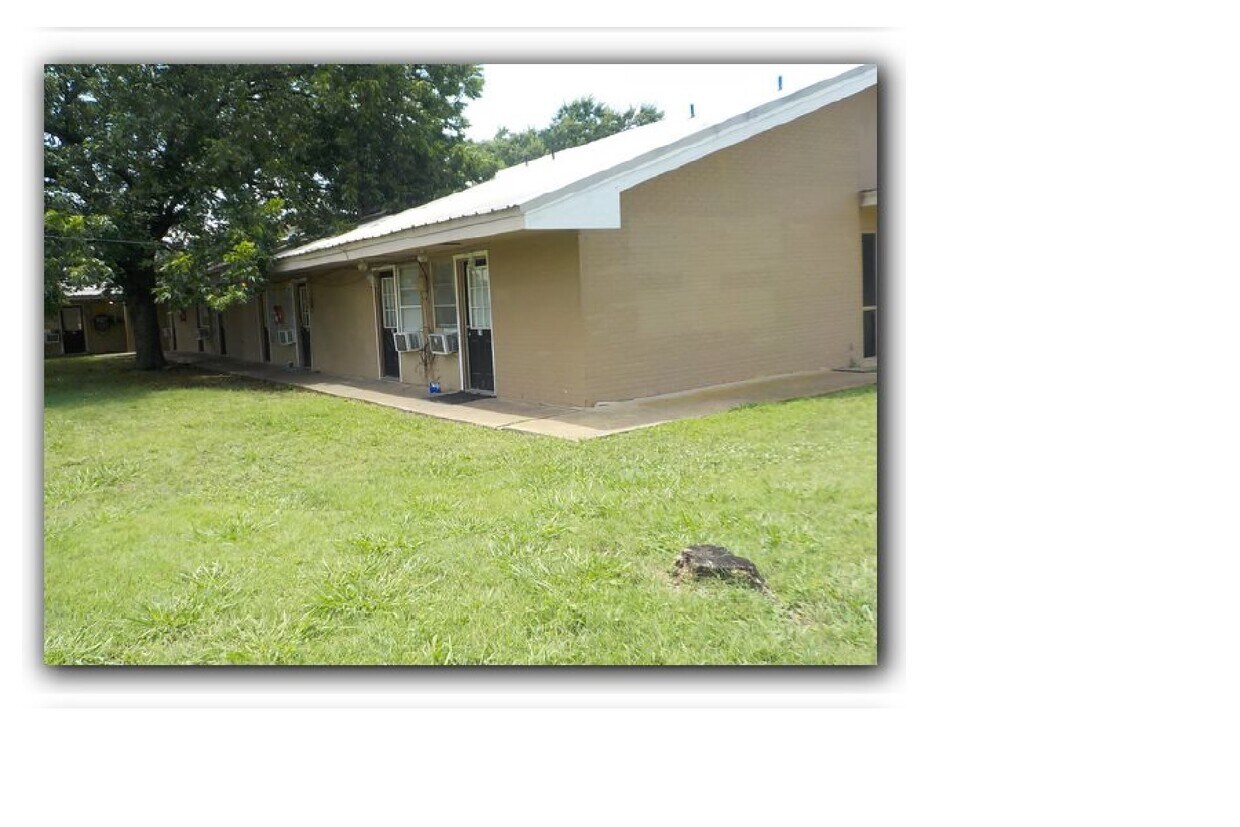 1023 Odneal St Unit 4, Sherman, TX 75090 Apartments in Sherman, TX