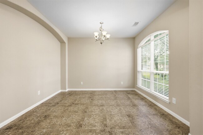 Foto del edificio - 6411 St Placidia Dr