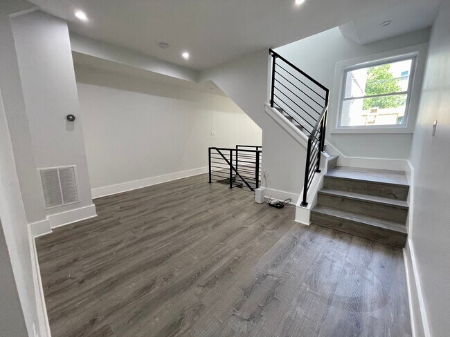 Foto del edificio - 1323 Florida Ave NW