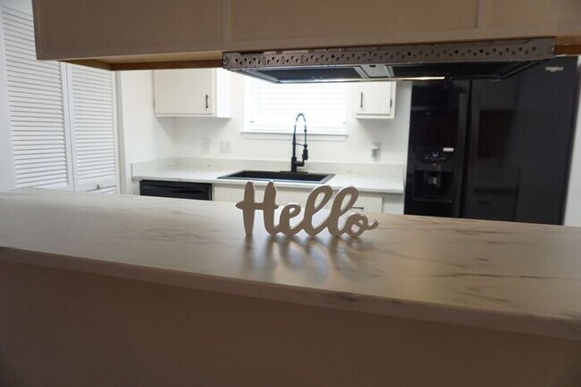 Foto del edificio - 2/2 Townhome close to NAS Jax. No Additional Fees