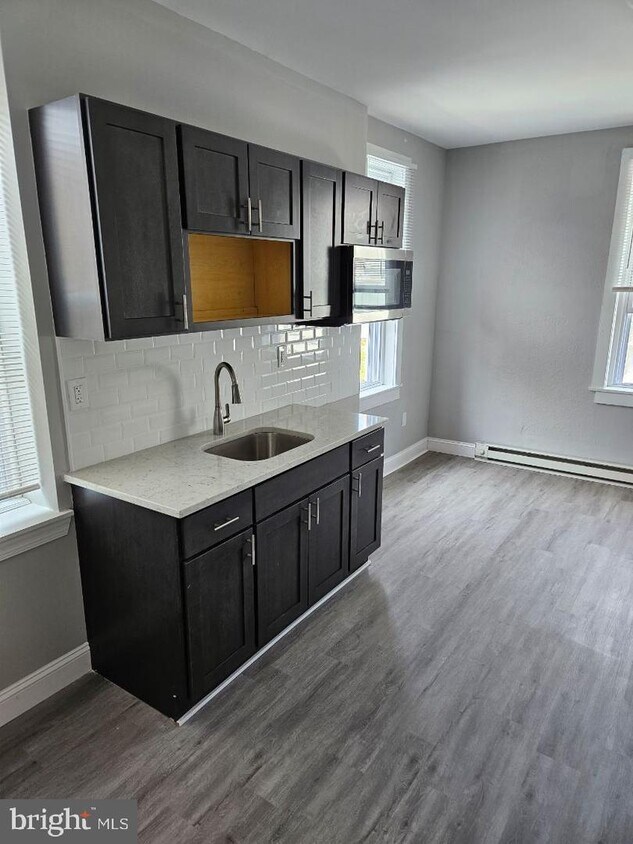 Foto principal - 2954 Kensington Ave