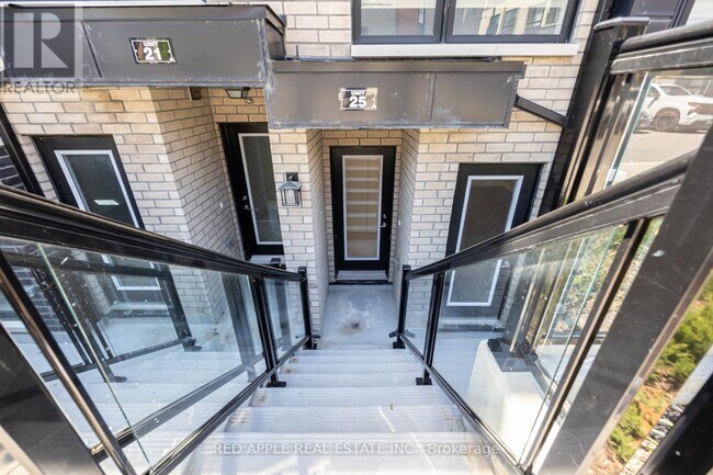 Photo du bâtiment - 155 Tapscott Rd