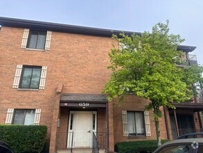 Building Photo - 659 Briar Hill Ln