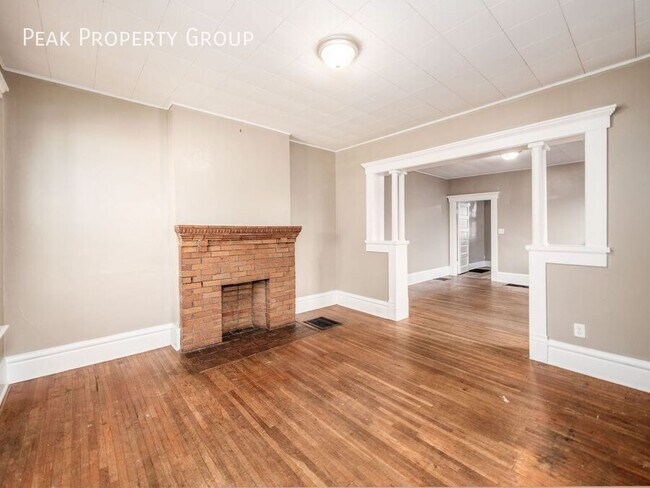 Building Photo - 89 E Patterson Ave